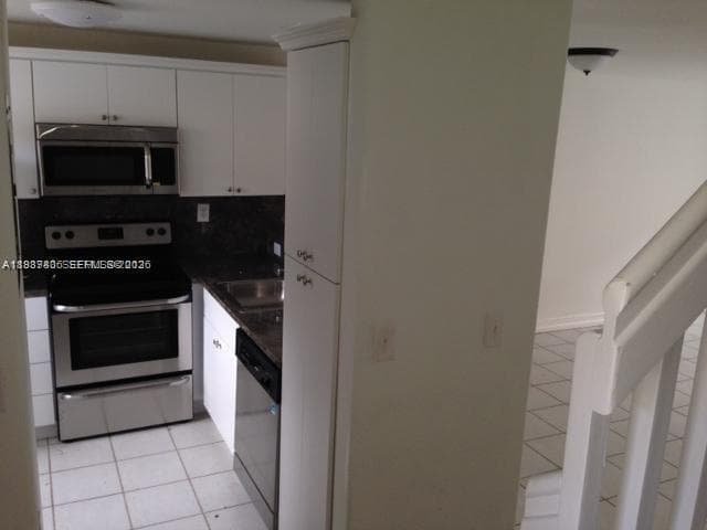 7905 NW 8 ST # 8A, Miami FL 33126 — 10