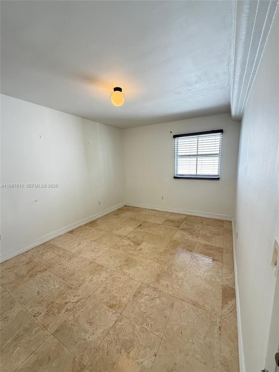 185 SE 14th Ter # 2701, Miami FL 33131 — 8