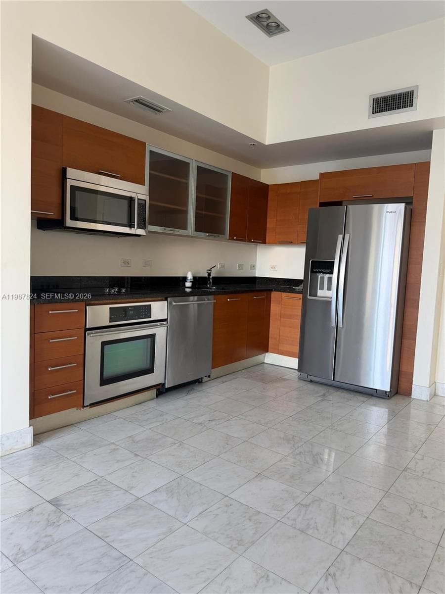 3470 E Coast Ave # H0603, Miami FL 33137 — 10