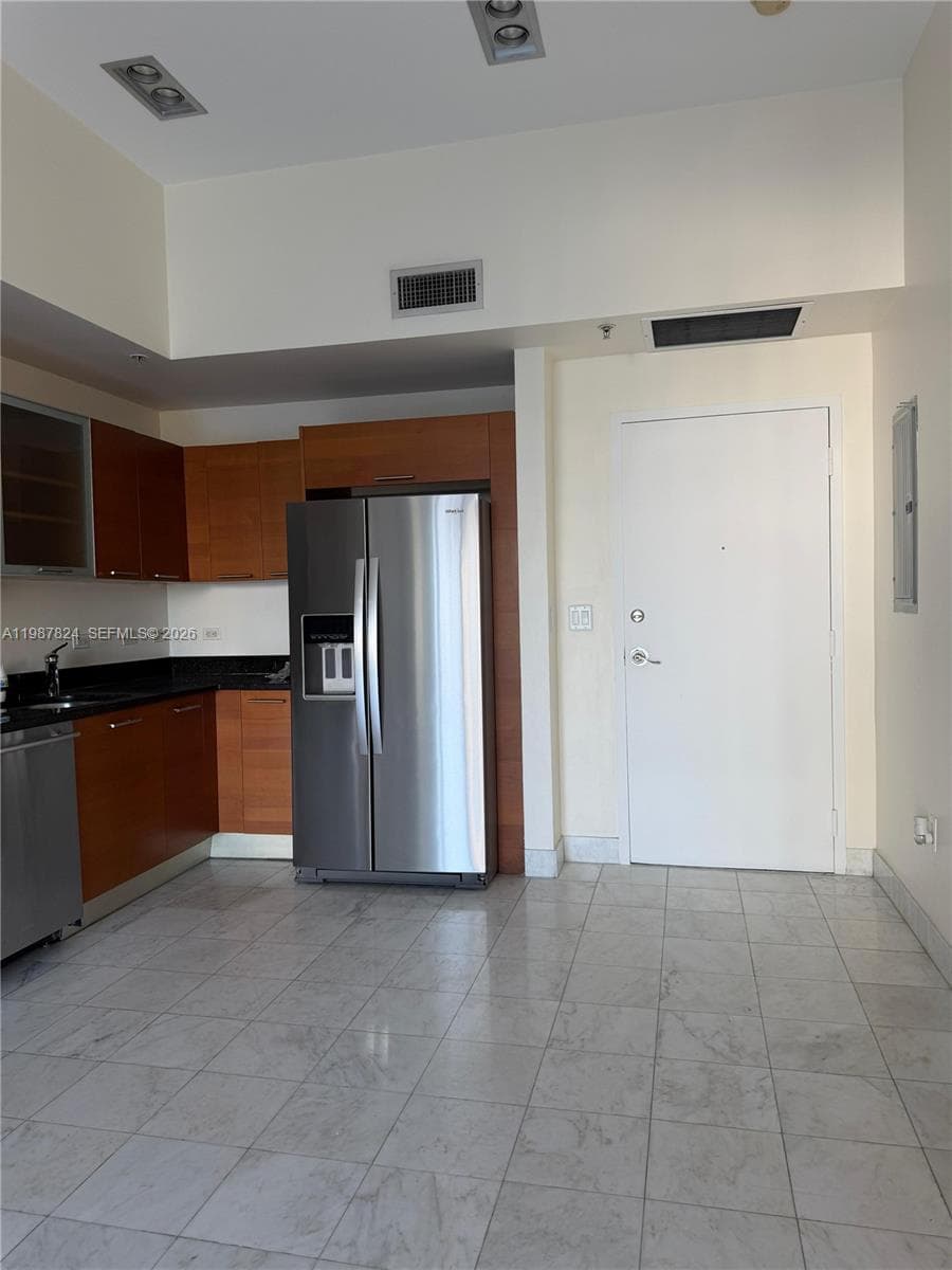 3470 E Coast Ave # H0603, Miami FL 33137 — 11