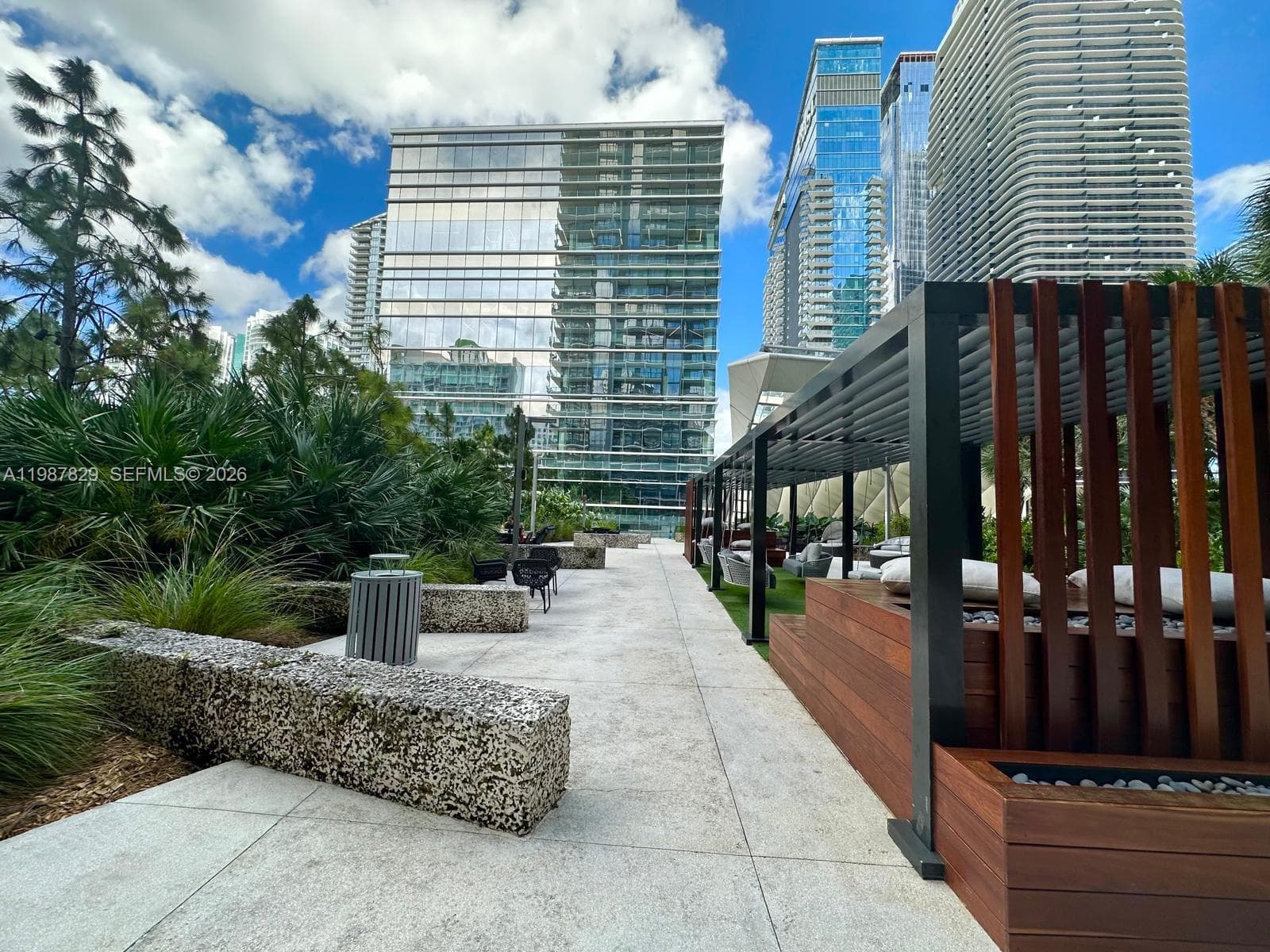 88 SW 7th St # 3609, Miami FL 33130 — 17