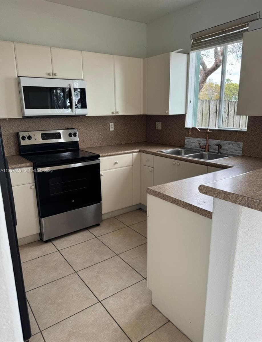 2525 SE 14th Ave # 386, Homestead FL 33035 — 9