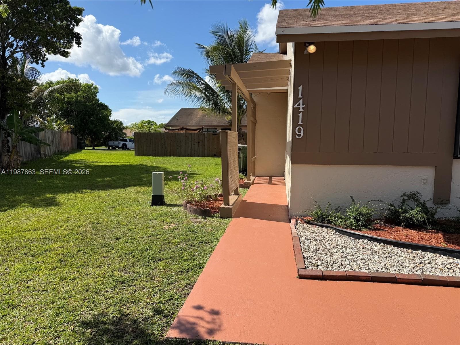 1419 Yellowthroat St, Homestead FL 33035 — 2