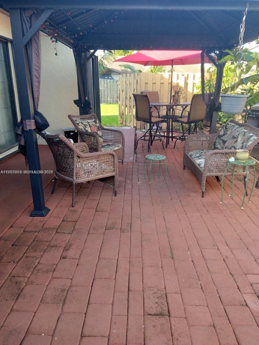 1419 Yellowthroat St, Homestead FL 33035 — 24