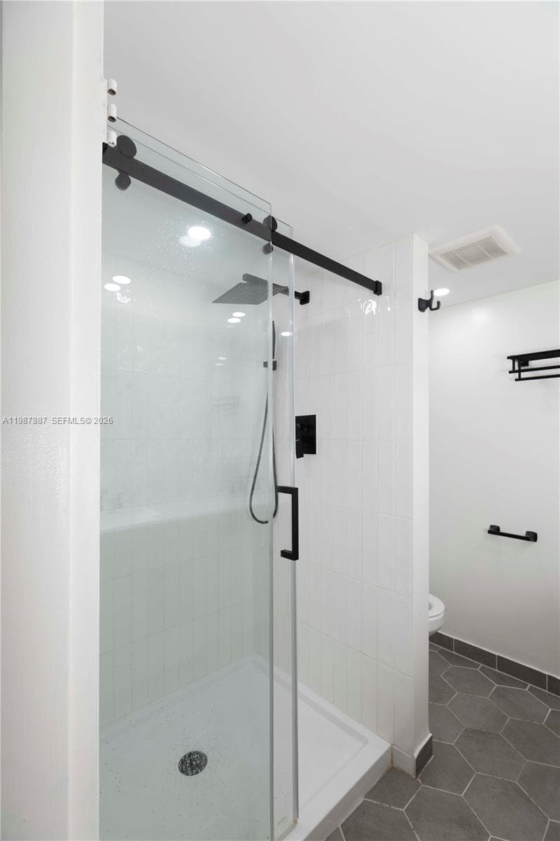 13499 Biscayne Blvd # 613, North Miami FL 33181 — 26