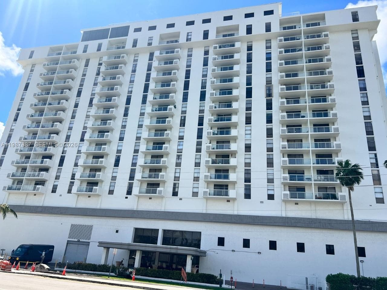 13499 Biscayne Blvd # 613, North Miami FL 33181 — 1