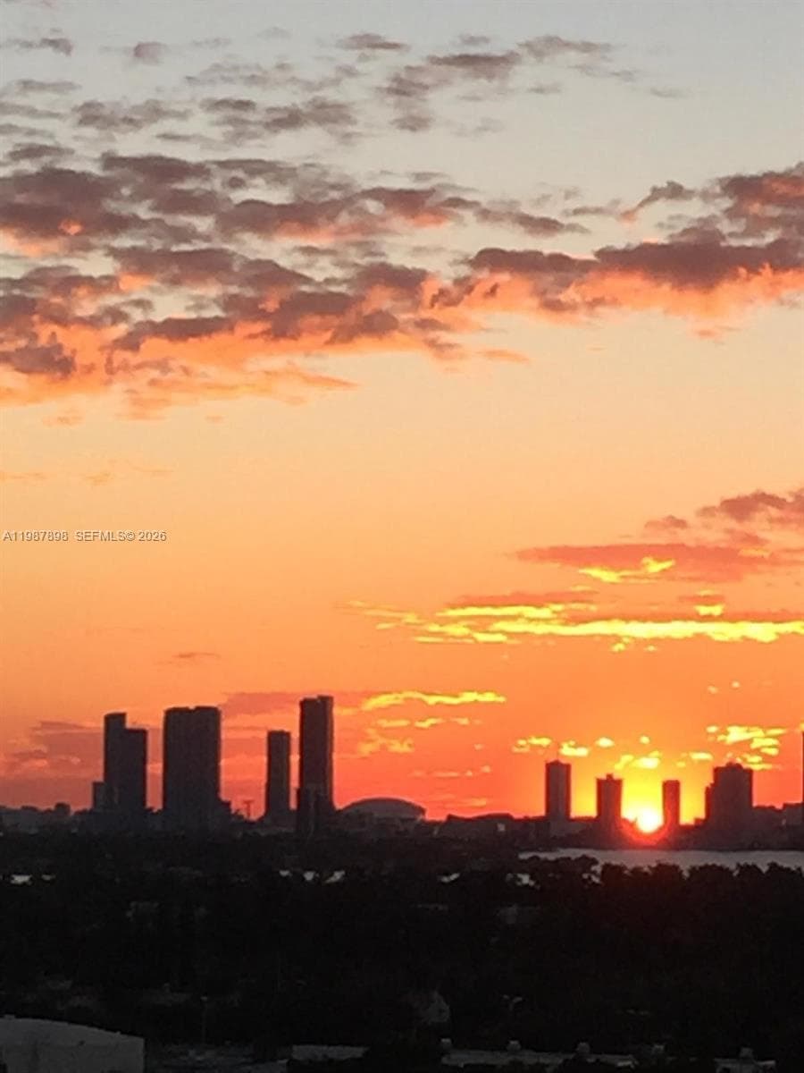 2655 Collins Ave # 1910, Miami Beach FL 33140 — 7