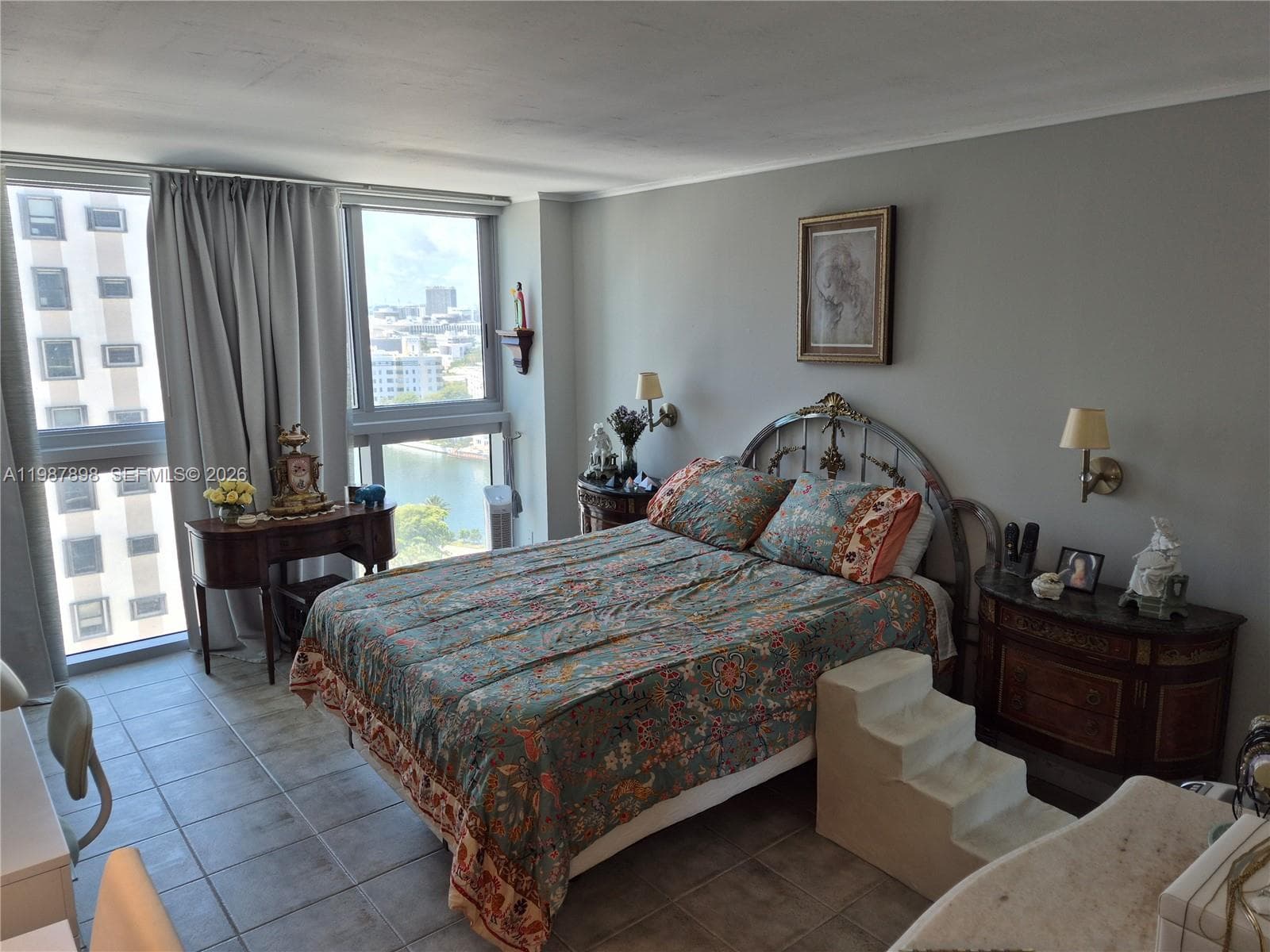 2655 Collins Ave # 1910, Miami Beach FL 33140 — 30