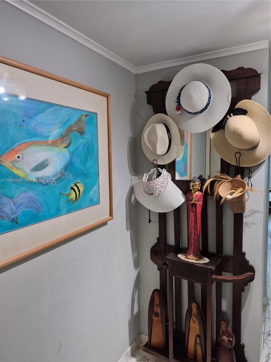 2655 Collins Ave # 1910, Miami Beach FL 33140 — 19