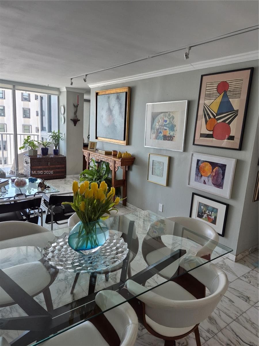 2655 Collins Ave # 1910, Miami Beach FL 33140 — 29
