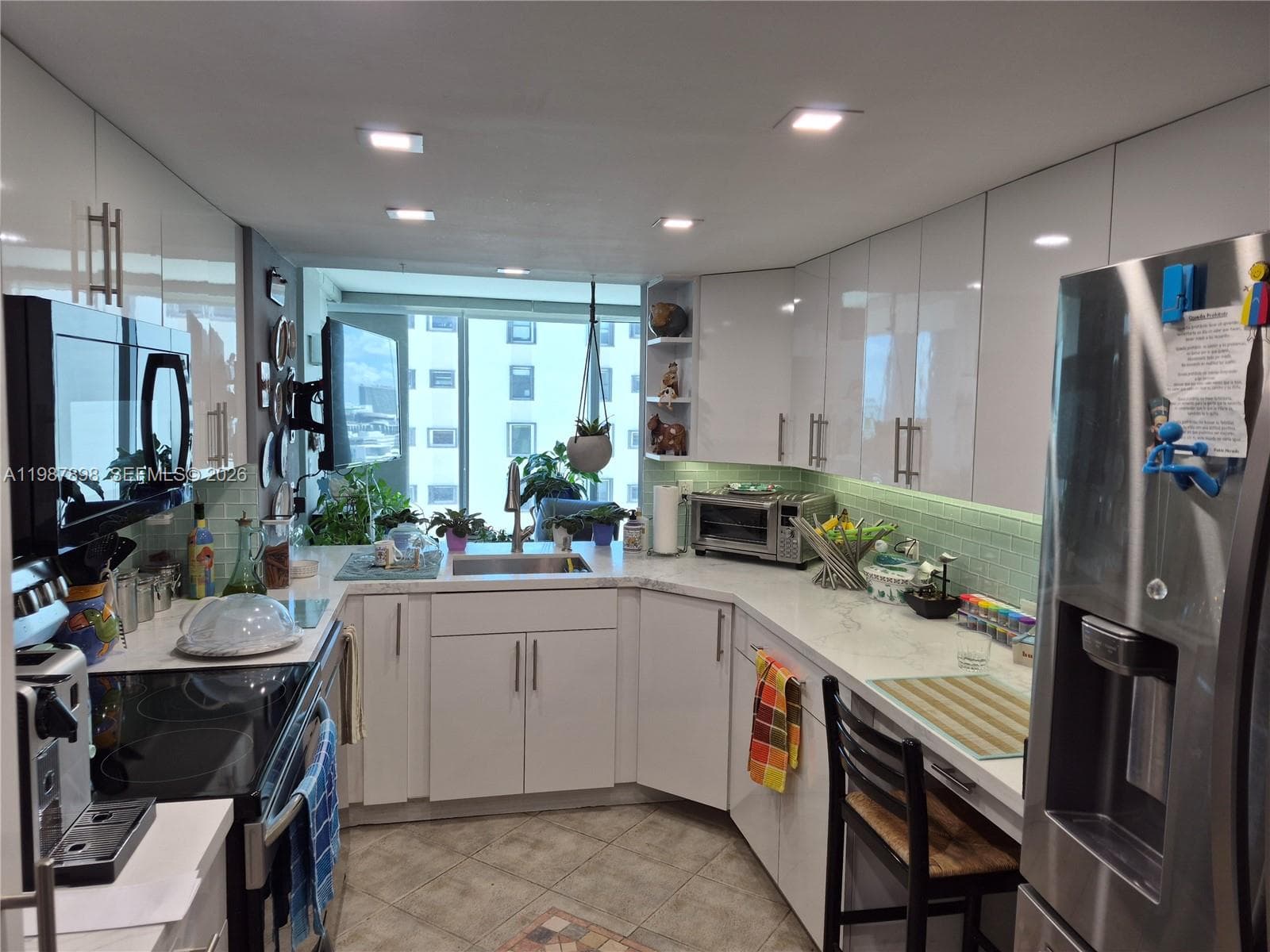 2655 Collins Ave # 1910, Miami Beach FL 33140 — 25