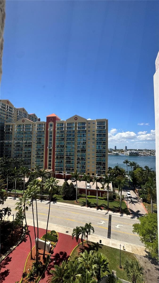 17021 N Bay Rd # 1015, Sunny Isles Beach FL 33160 — 26