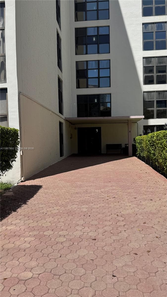 17021 N Bay Rd # 1015, Sunny Isles Beach FL 33160 — 38