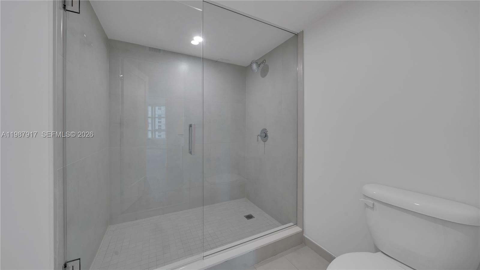 555 NE 34th St # 2307, Miami FL 33137 — 26