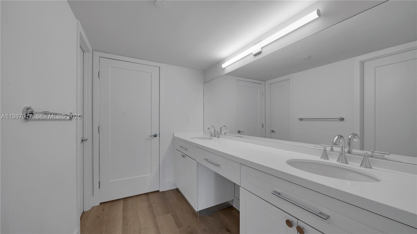 555 NE 34th St # 2307, Miami FL 33137 — 22