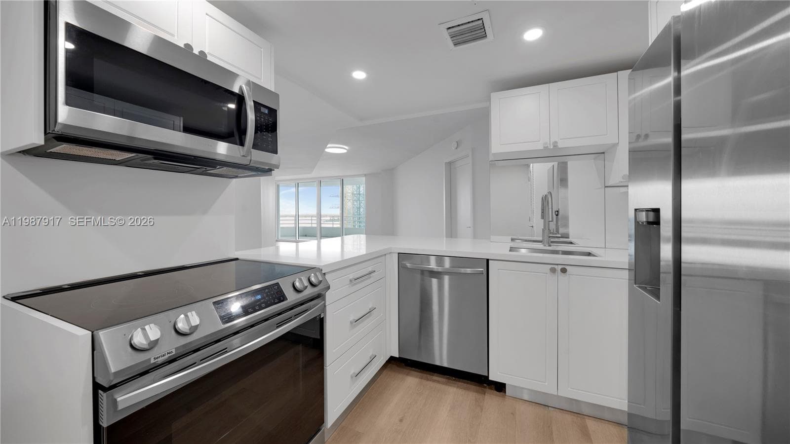 555 NE 34th St # 2307, Miami FL 33137 — 9