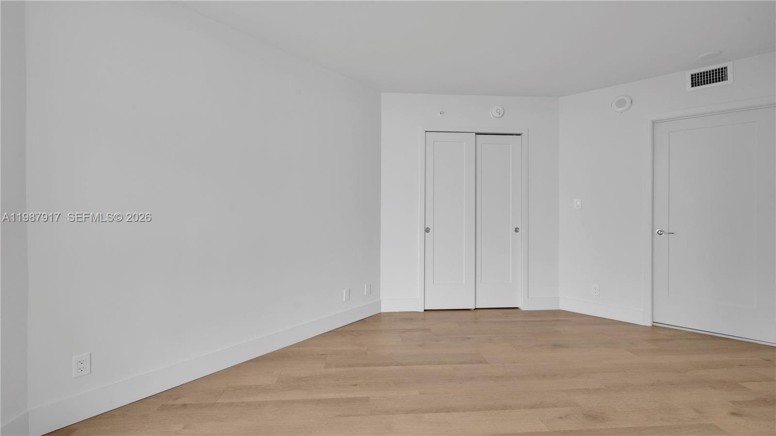 555 NE 34th St # 2307, Miami FL 33137 — 29