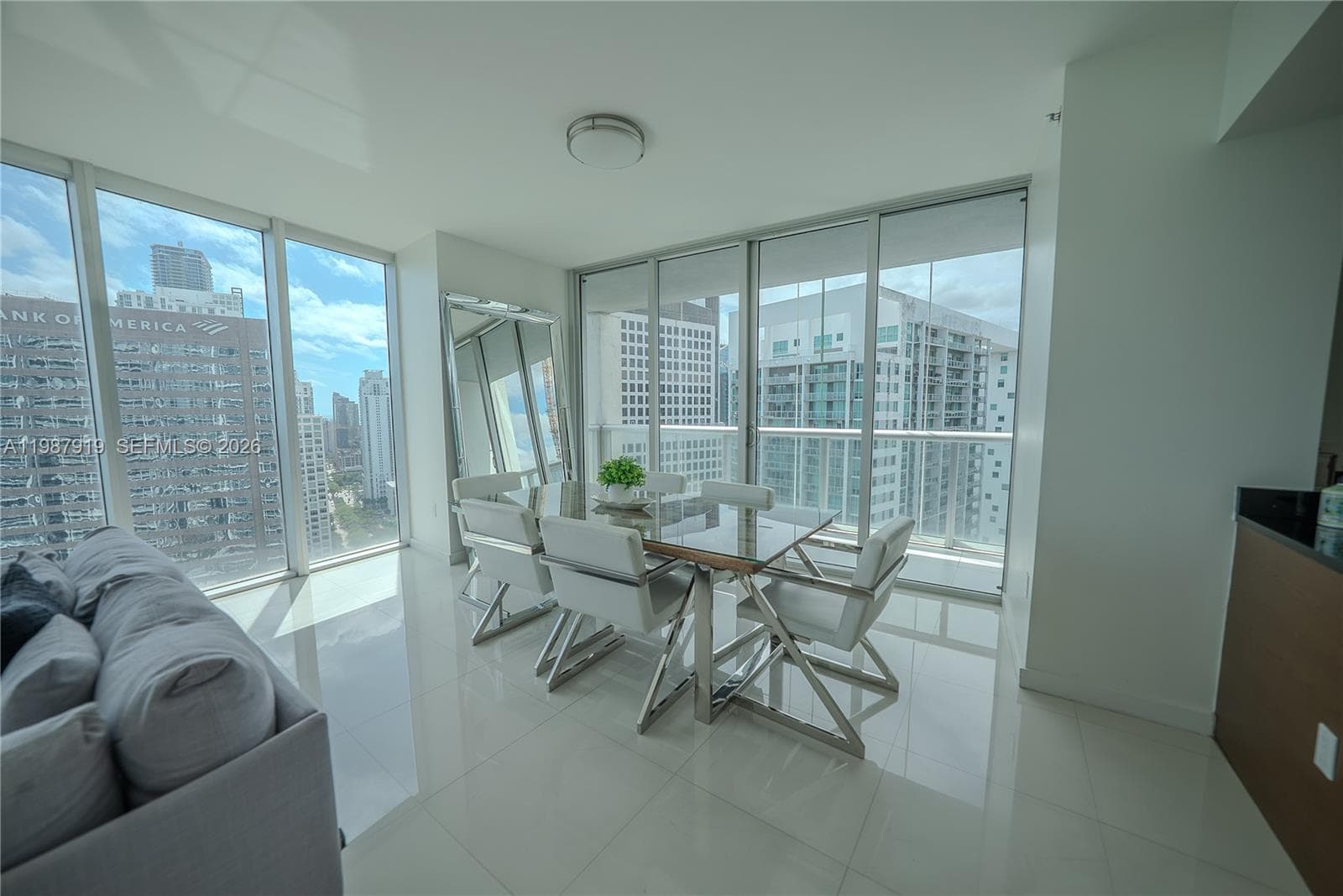 Icon Brickell Condo No 3, Miami, FL — 2