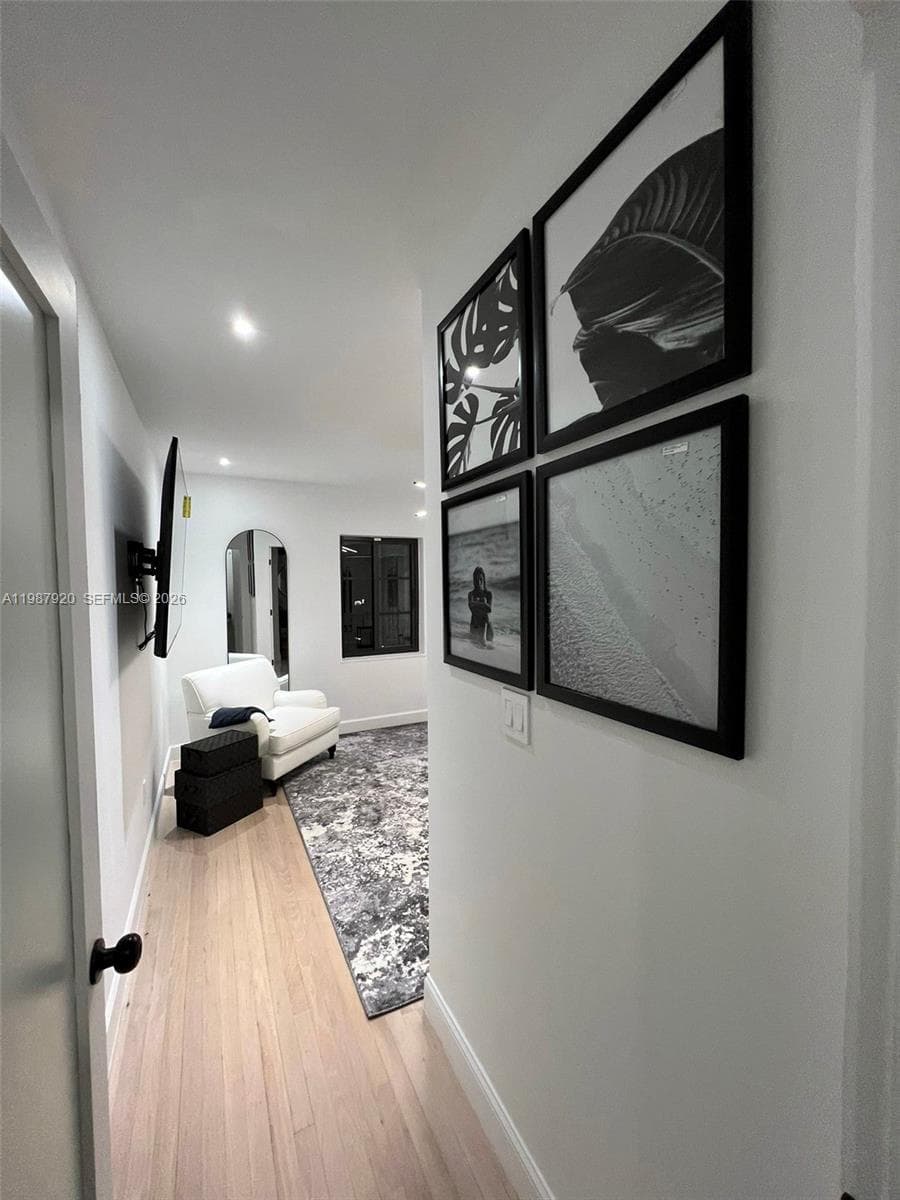 5173 Alton Rd, Miami Beach FL 33140 — 9