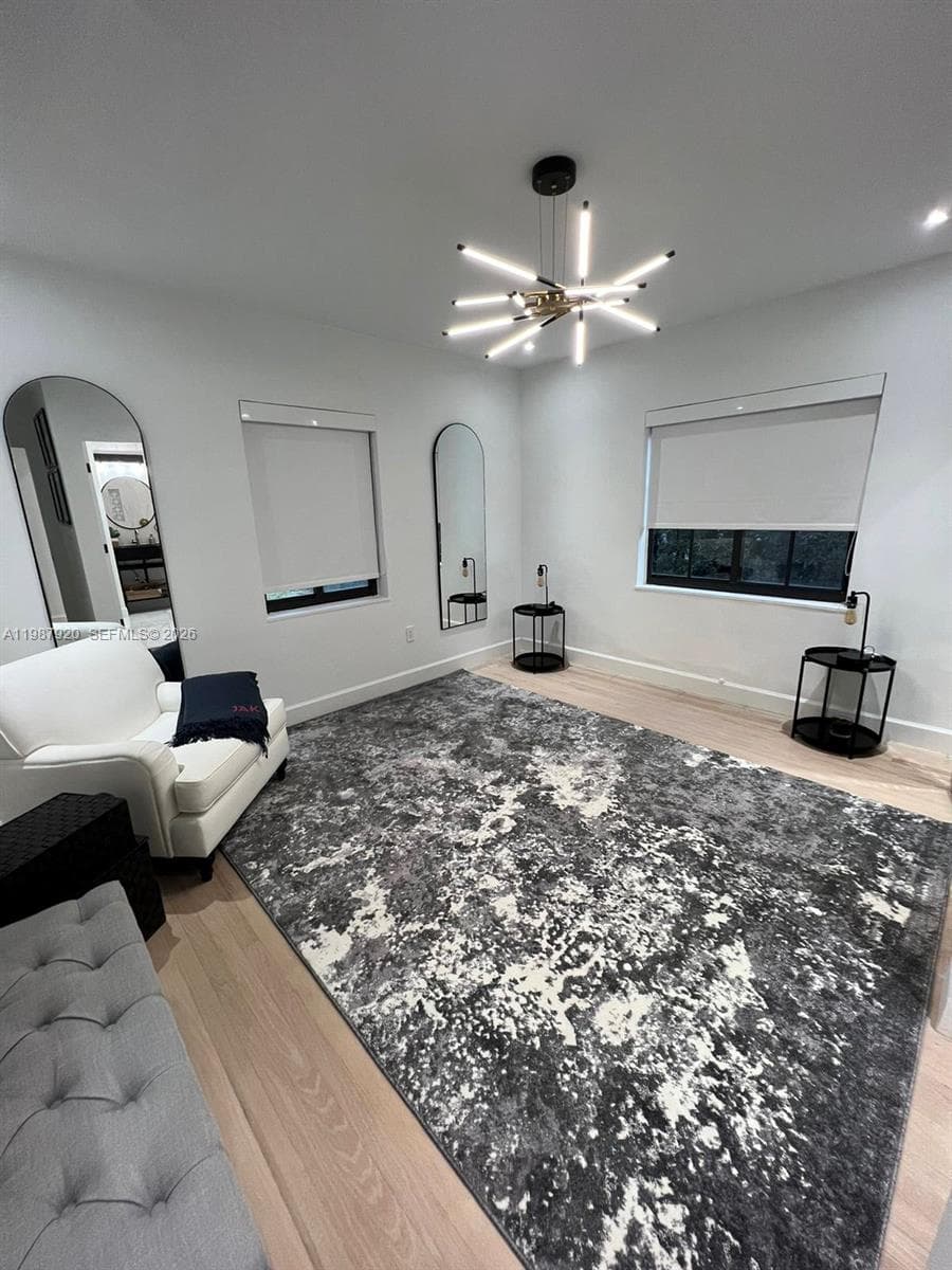 5173 Alton Rd, Miami Beach FL 33140 — 10