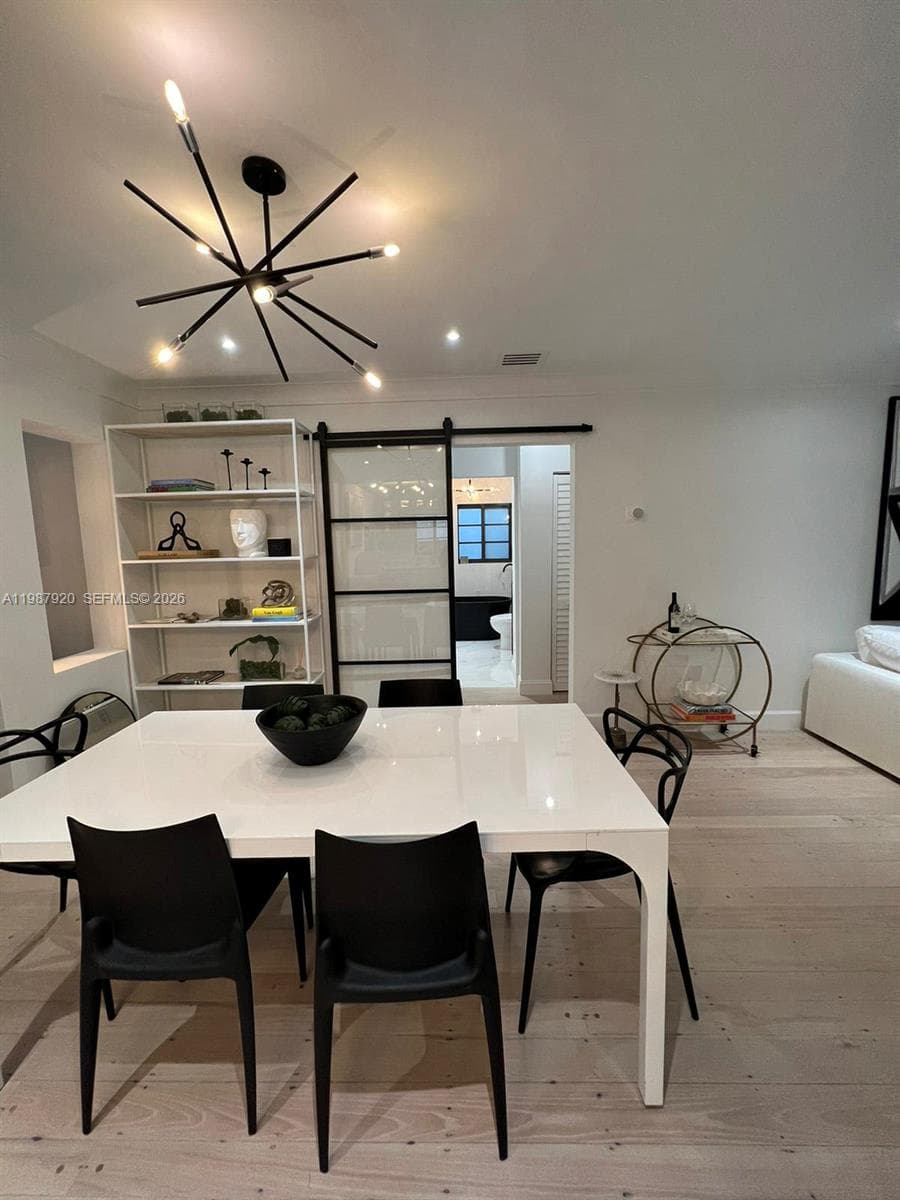 5173 Alton Rd, Miami Beach FL 33140 — 15