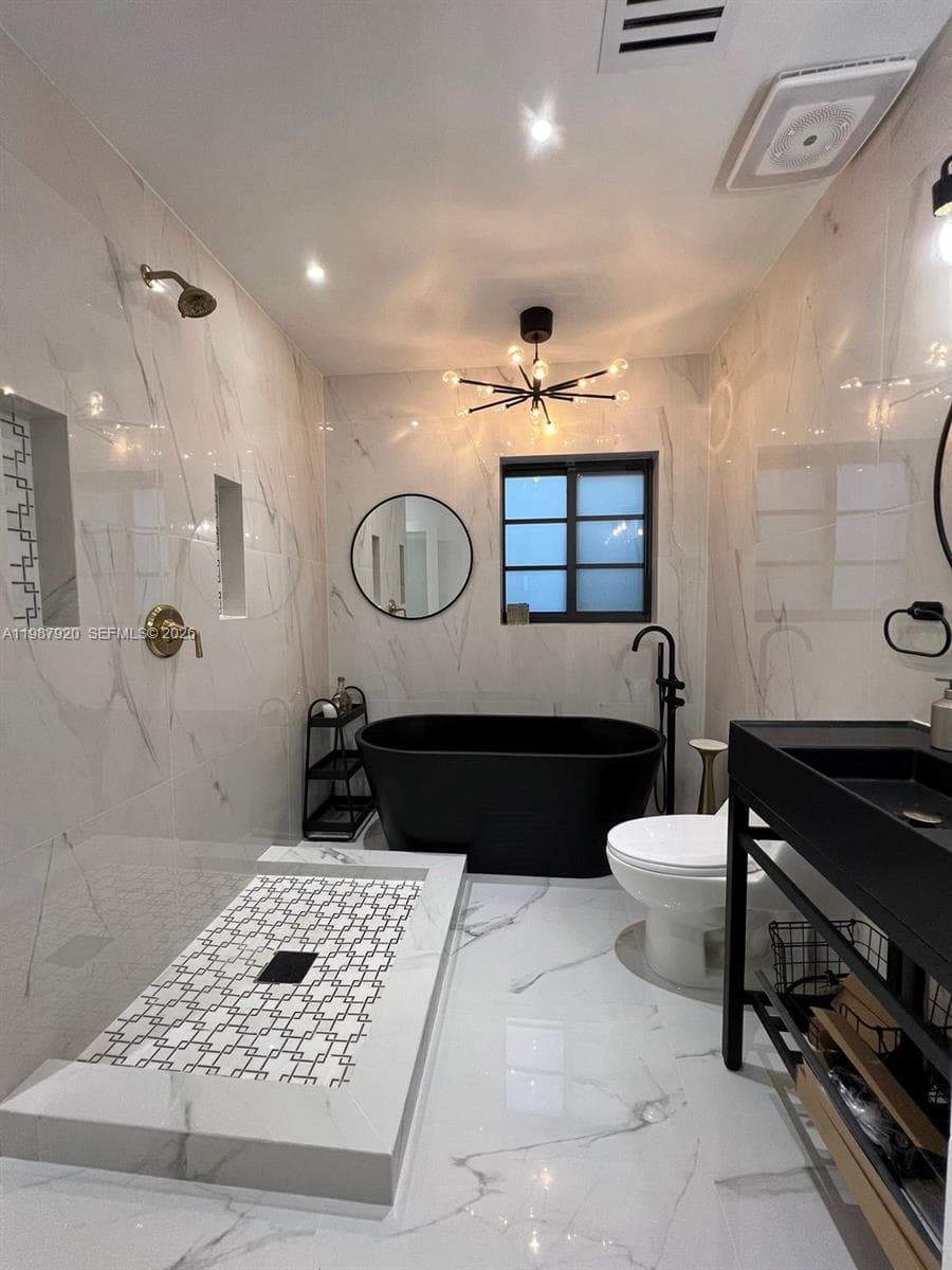 5173 Alton Rd, Miami Beach FL 33140 — 11