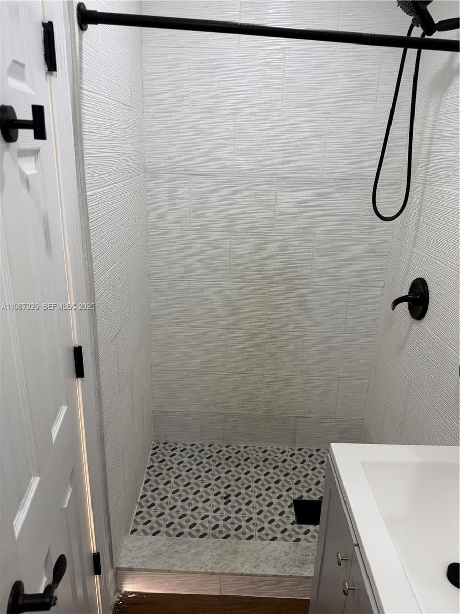 217 E 48th St # 2, Hialeah FL 33013 — 9
