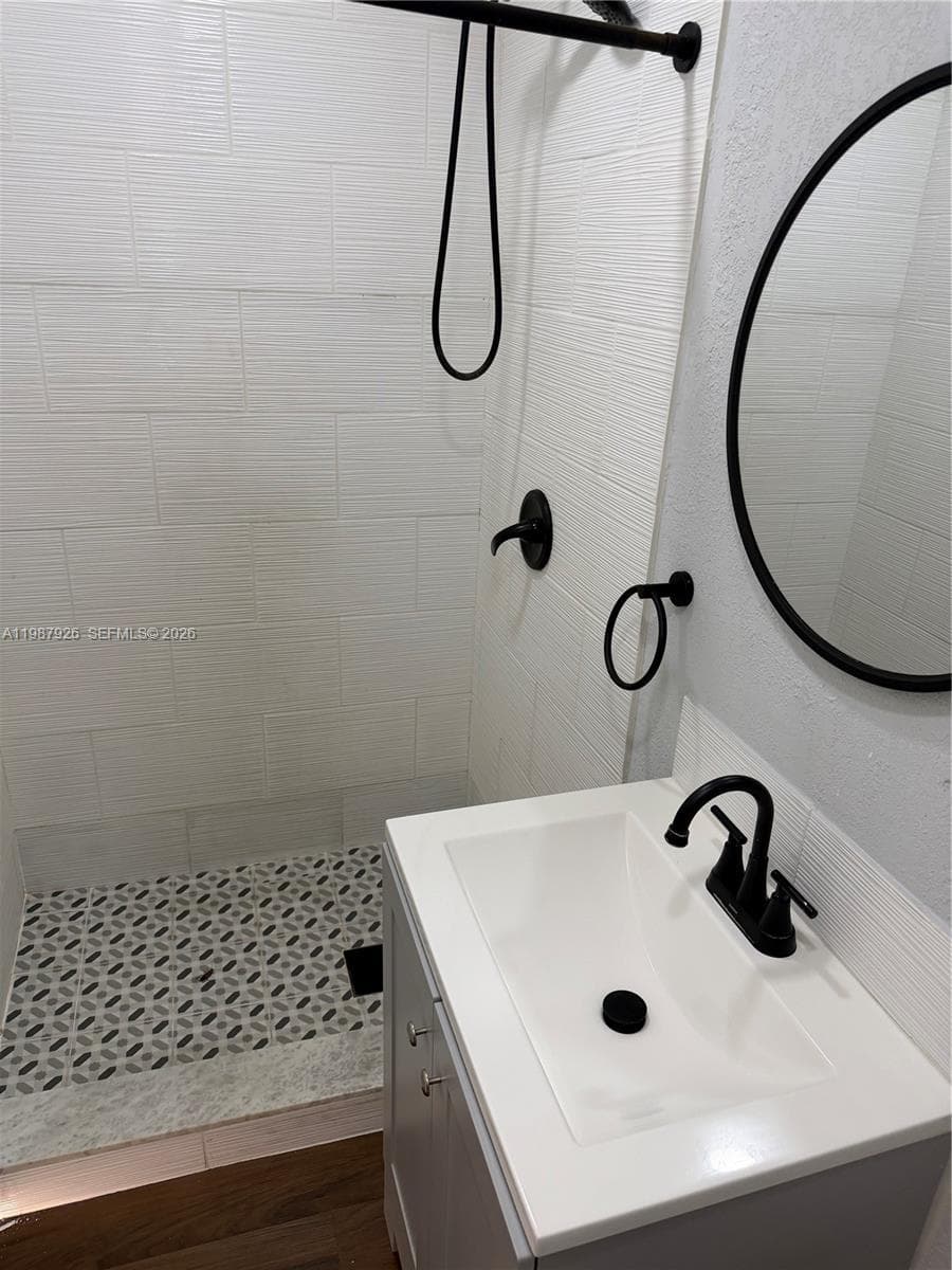 217 E 48th St # 2, Hialeah FL 33013 — 8