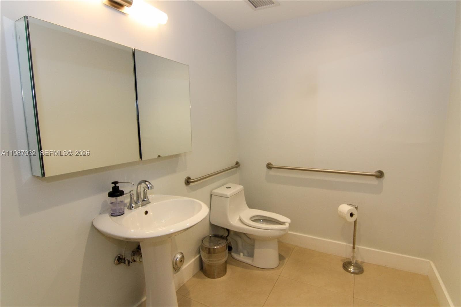 8119 NW 33rd St # 8119, Doral FL 33122 — 15