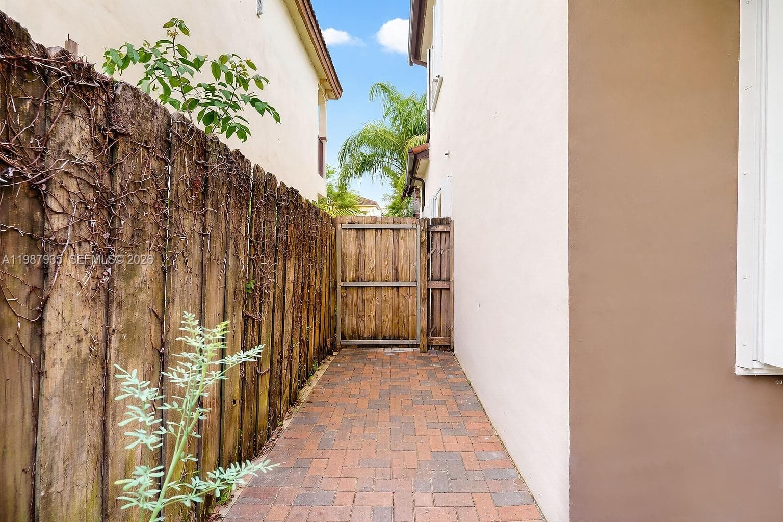 16479 SW 50th Ter, Miami FL 33185 — 44
