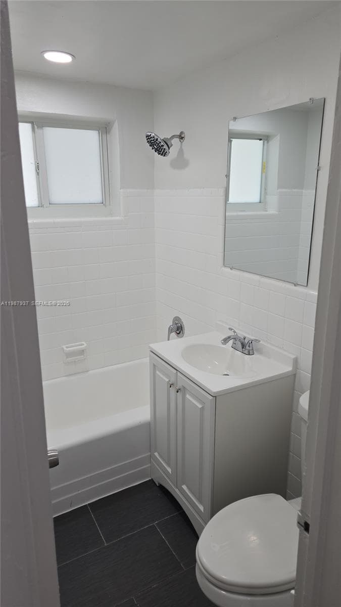9270 E Bay Harbor Dr # 10A, Bay Harbor Islands FL 33154 — 2
