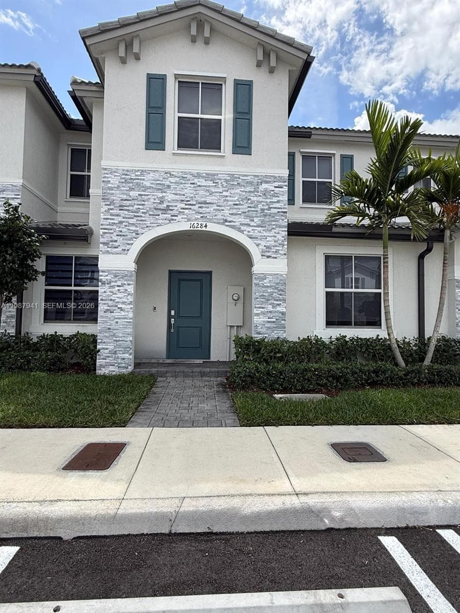 16284 SW 292nd St, Homestead FL 33033 — 1