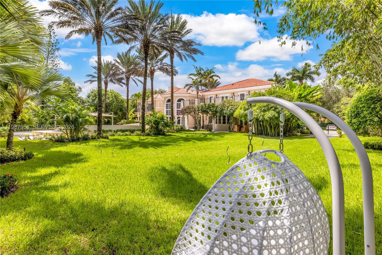 5250 Snapper Creek Rd, Coral Gables FL 33156 — 62