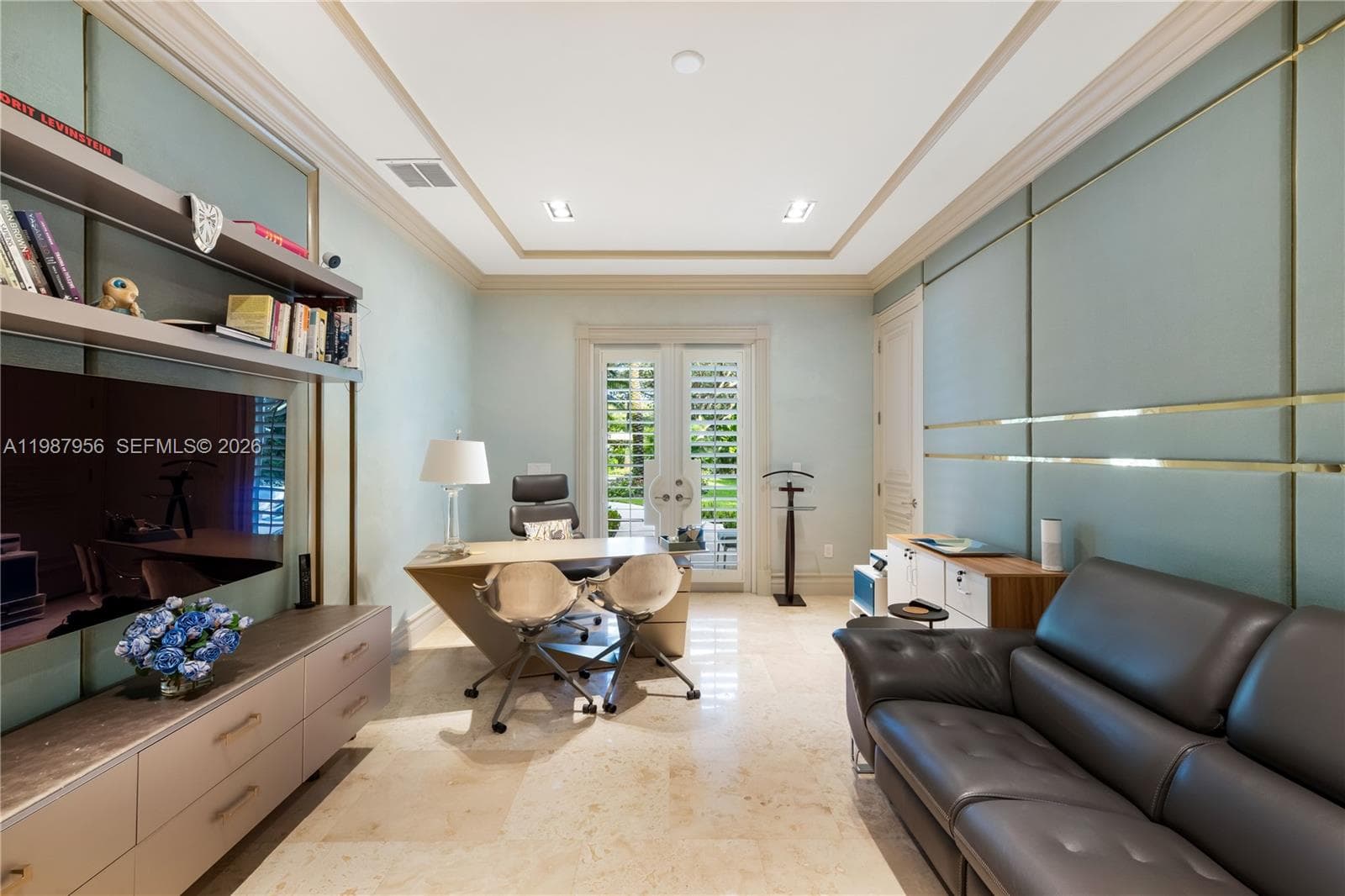 5250 Snapper Creek Rd, Coral Gables FL 33156 — 24