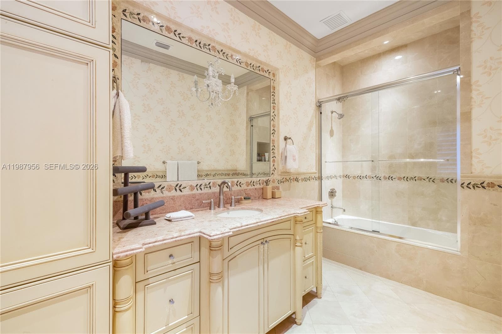 5250 Snapper Creek Rd, Coral Gables FL 33156 — 50
