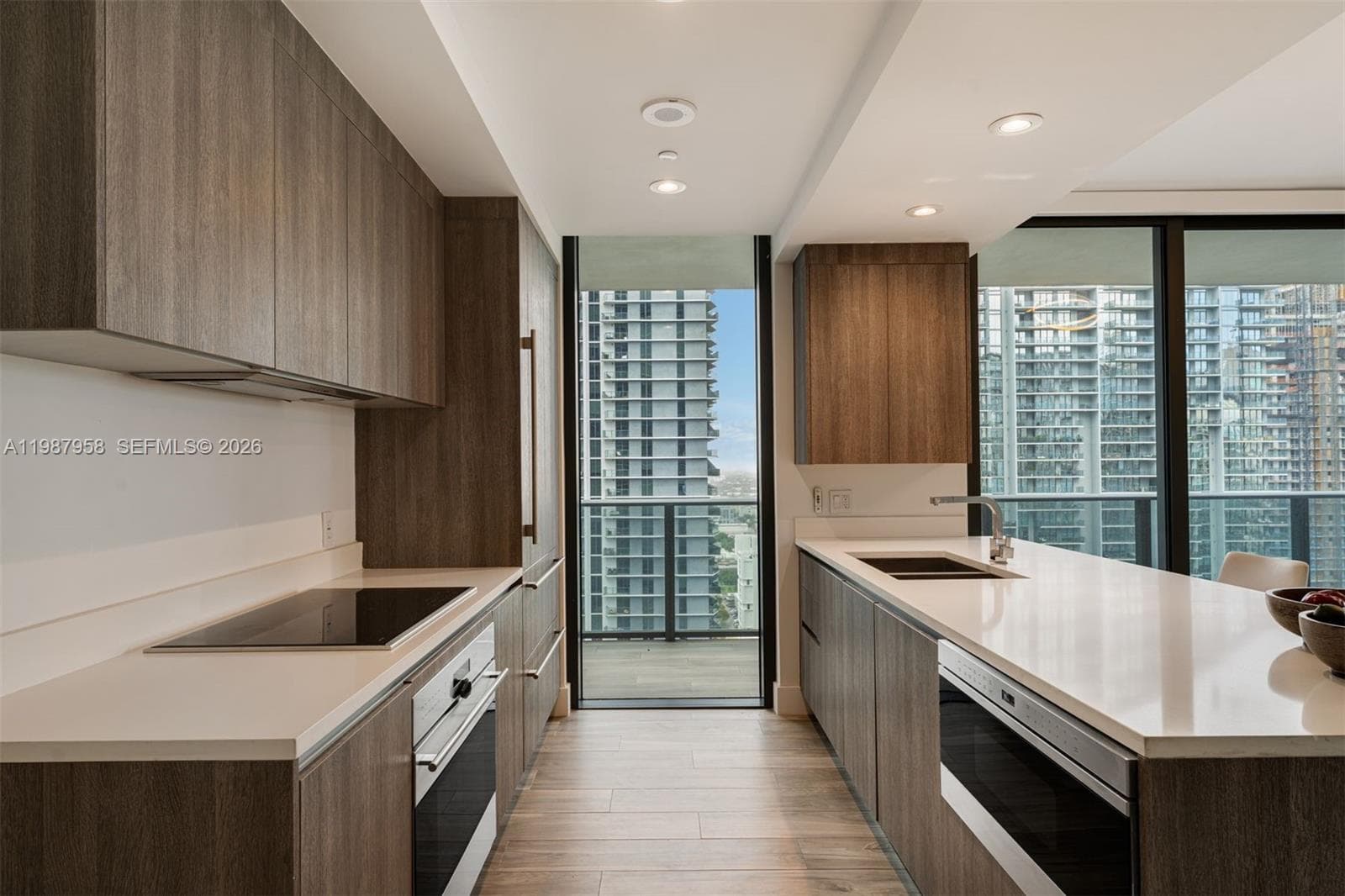801 S Miami Ave # 3509, Miami FL 33130 — 6