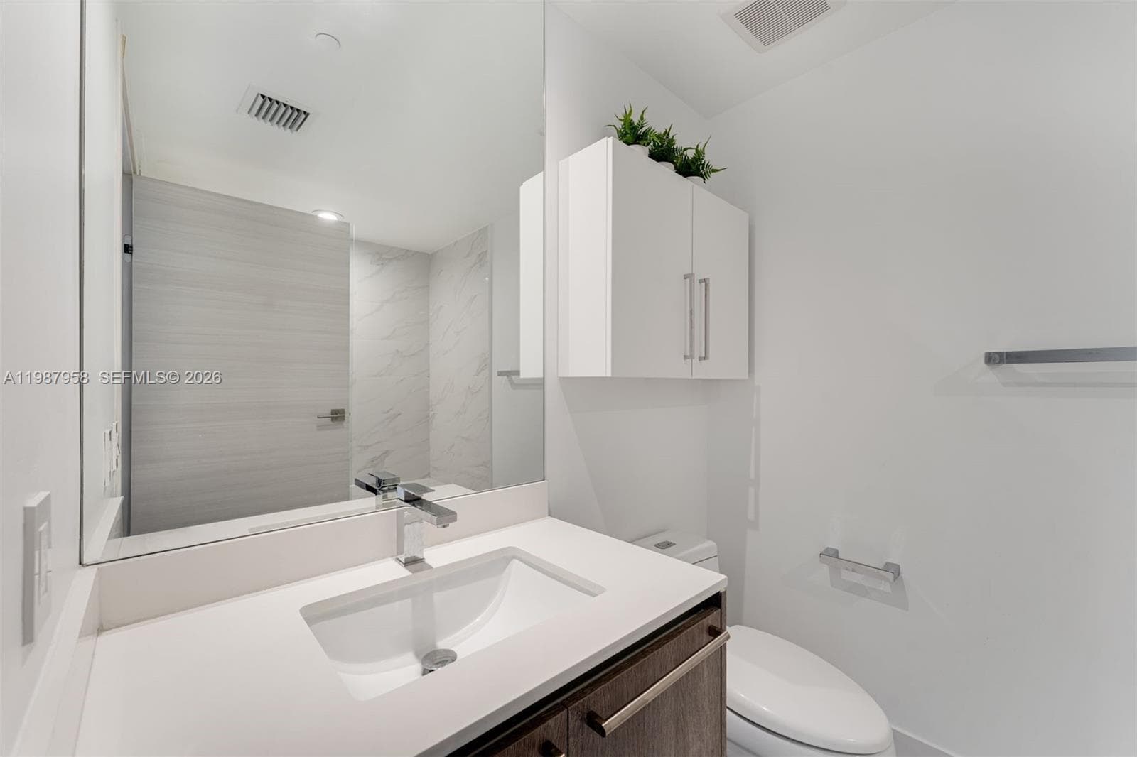 801 S Miami Ave # 3509, Miami FL 33130 — 18