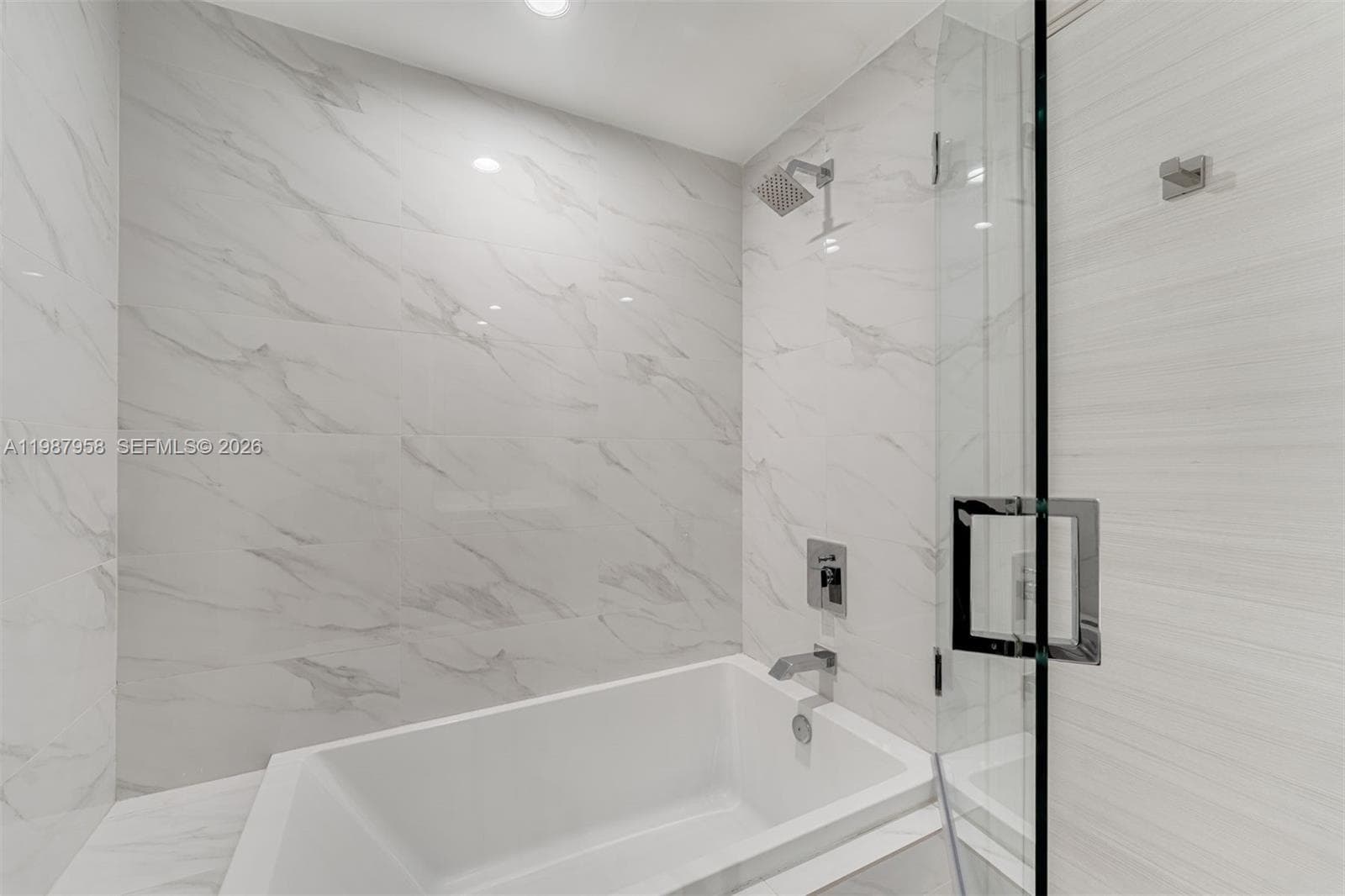 801 S Miami Ave # 3509, Miami FL 33130 — 19