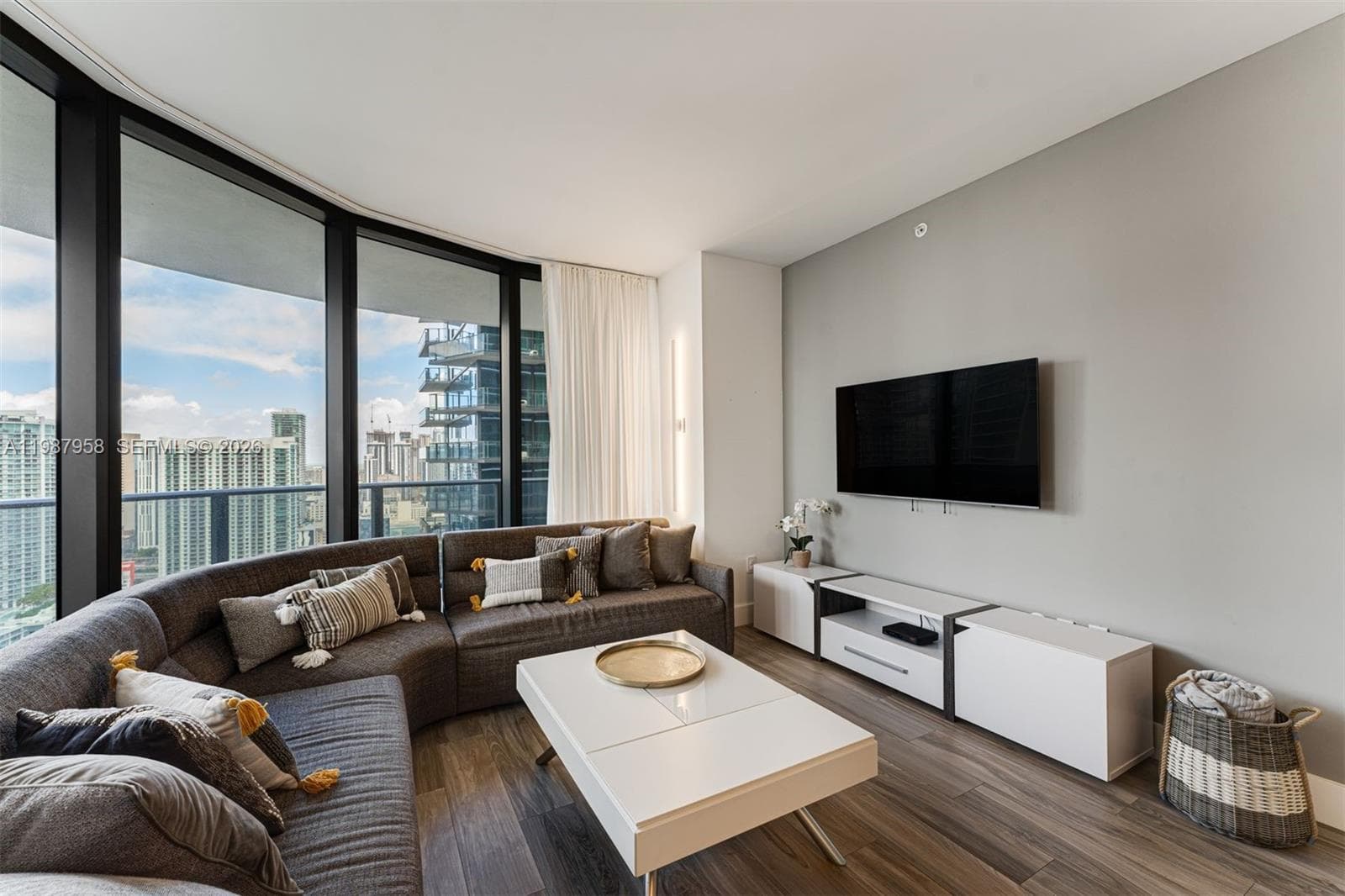 801 S Miami Ave # 3509, Miami FL 33130 — 4