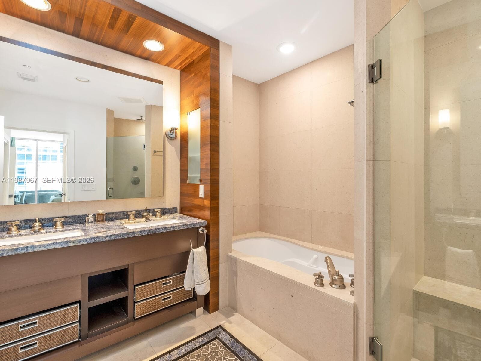 6799 Collins Ave # 501, Miami Beach FL 33141 — 13