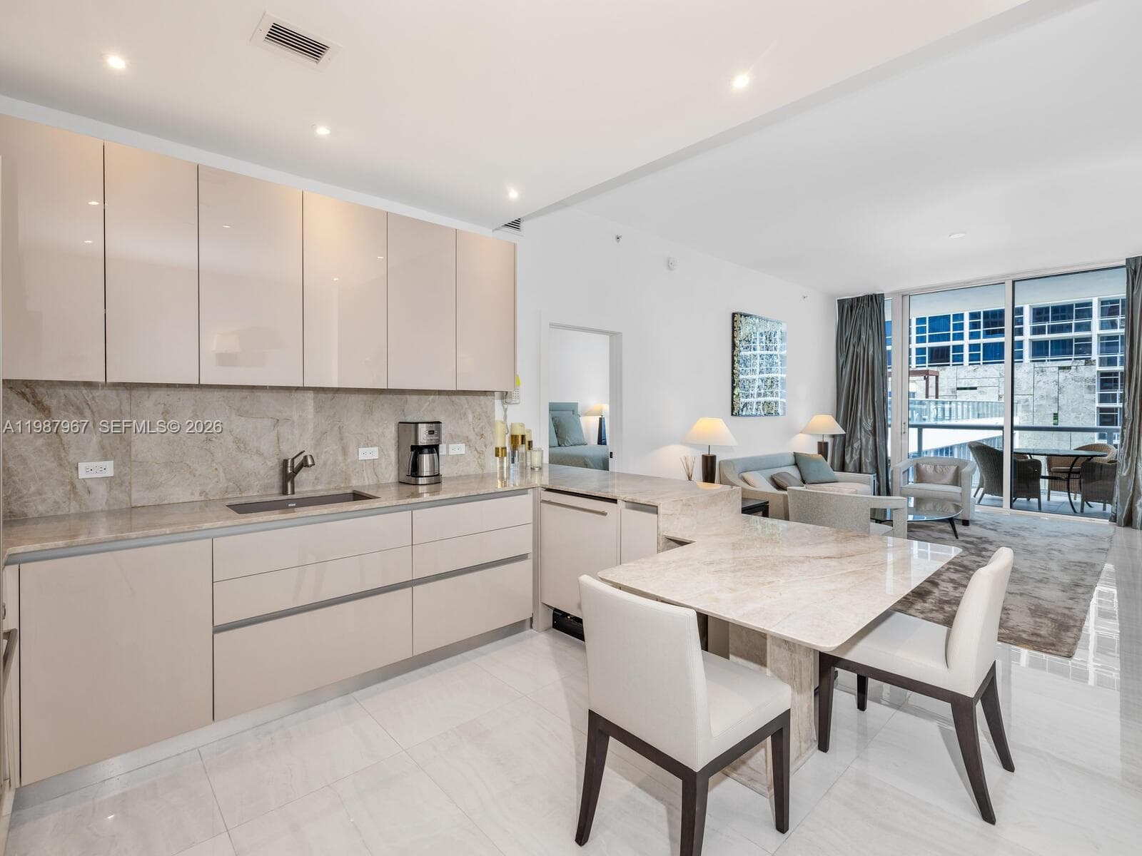 6799 Collins Ave # 501, Miami Beach FL 33141 — 7