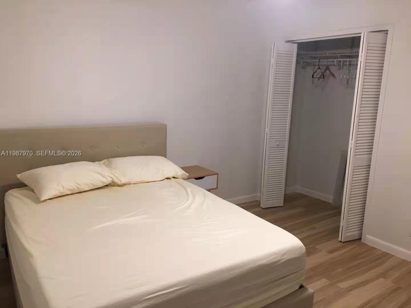 3660 NE 166th St # 415, North Miami Beach FL 33160 — 17