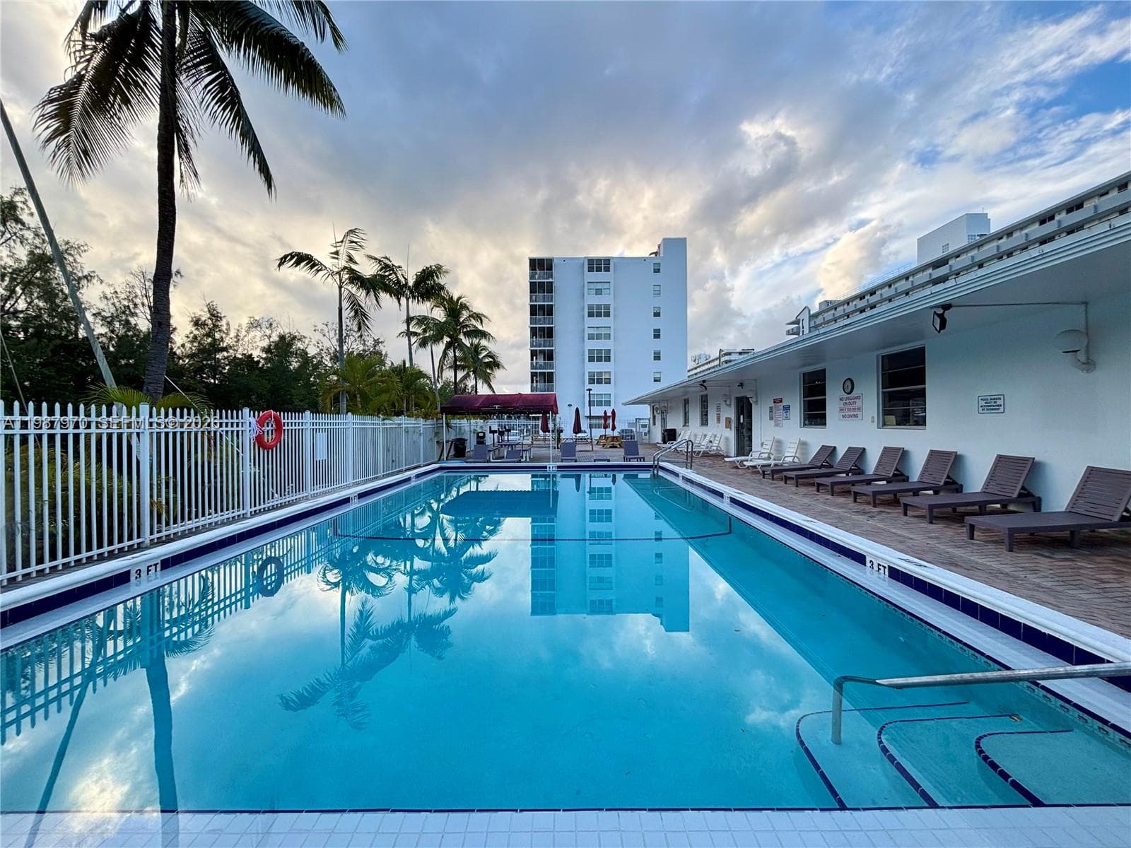 3660 NE 166th St # 415, North Miami Beach FL 33160 — 24