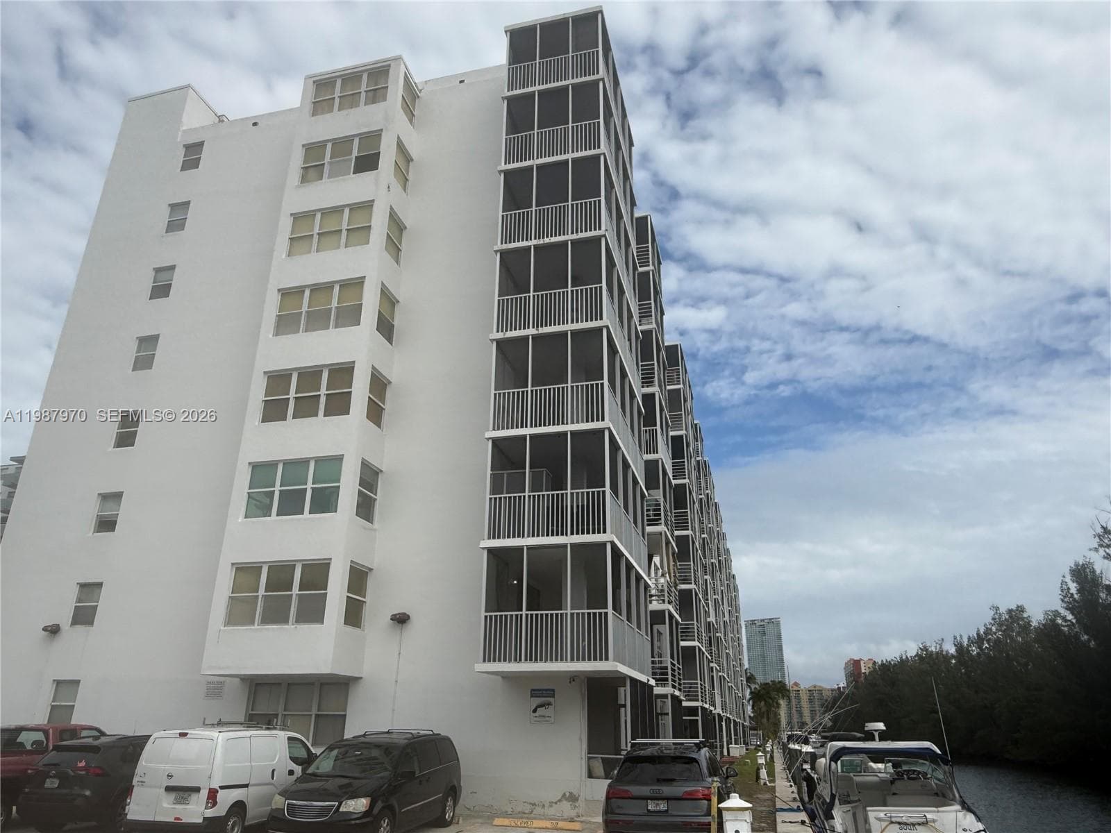 3660 NE 166th St # 415, North Miami Beach FL 33160 — 30