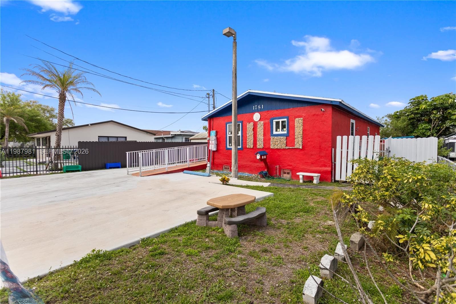 1781 NW 152nd Ter, Miami Gardens FL 33054 — 10
