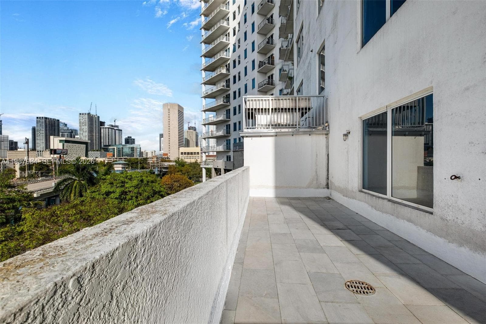 10 SW South River Dr # 609, Miami FL 33130 — 13