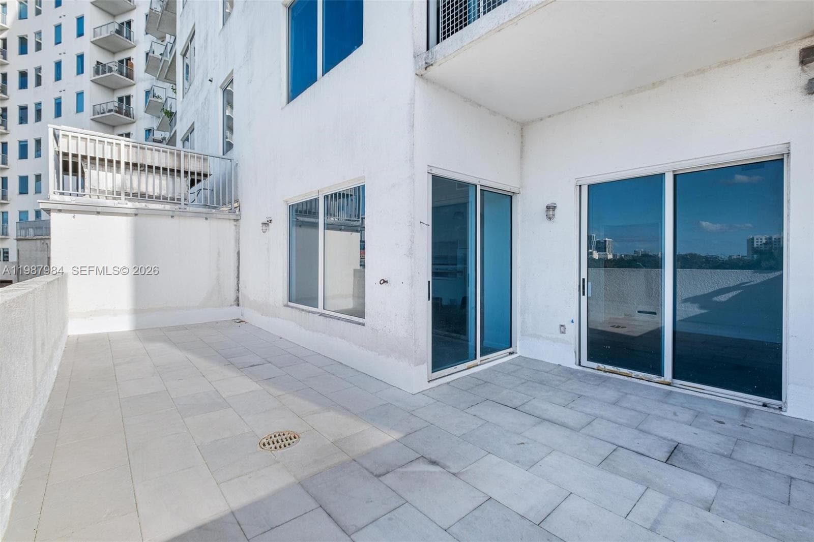 10 SW South River Dr # 609, Miami FL 33130 — 16