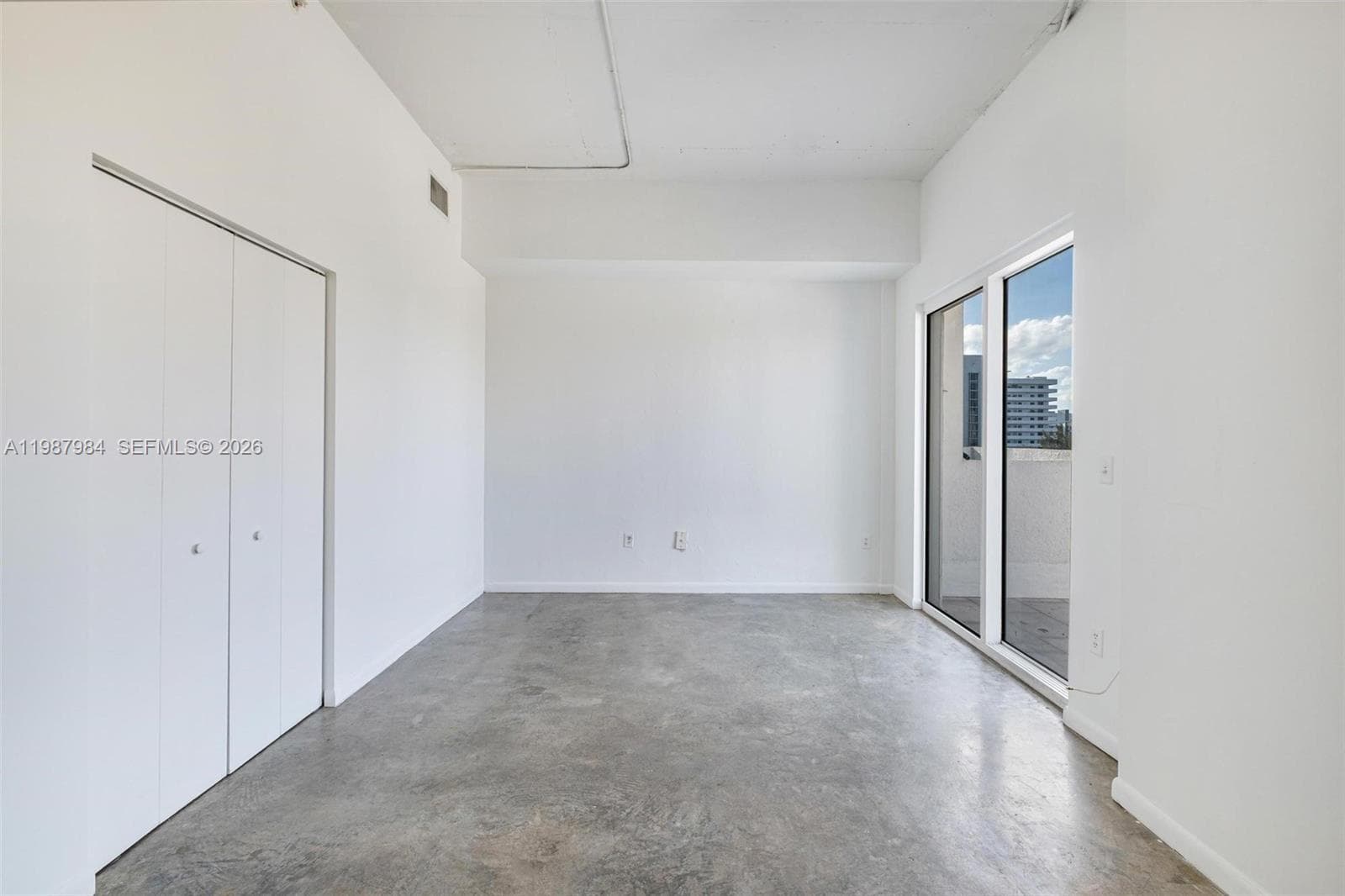 10 SW South River Dr # 609, Miami FL 33130 — 10