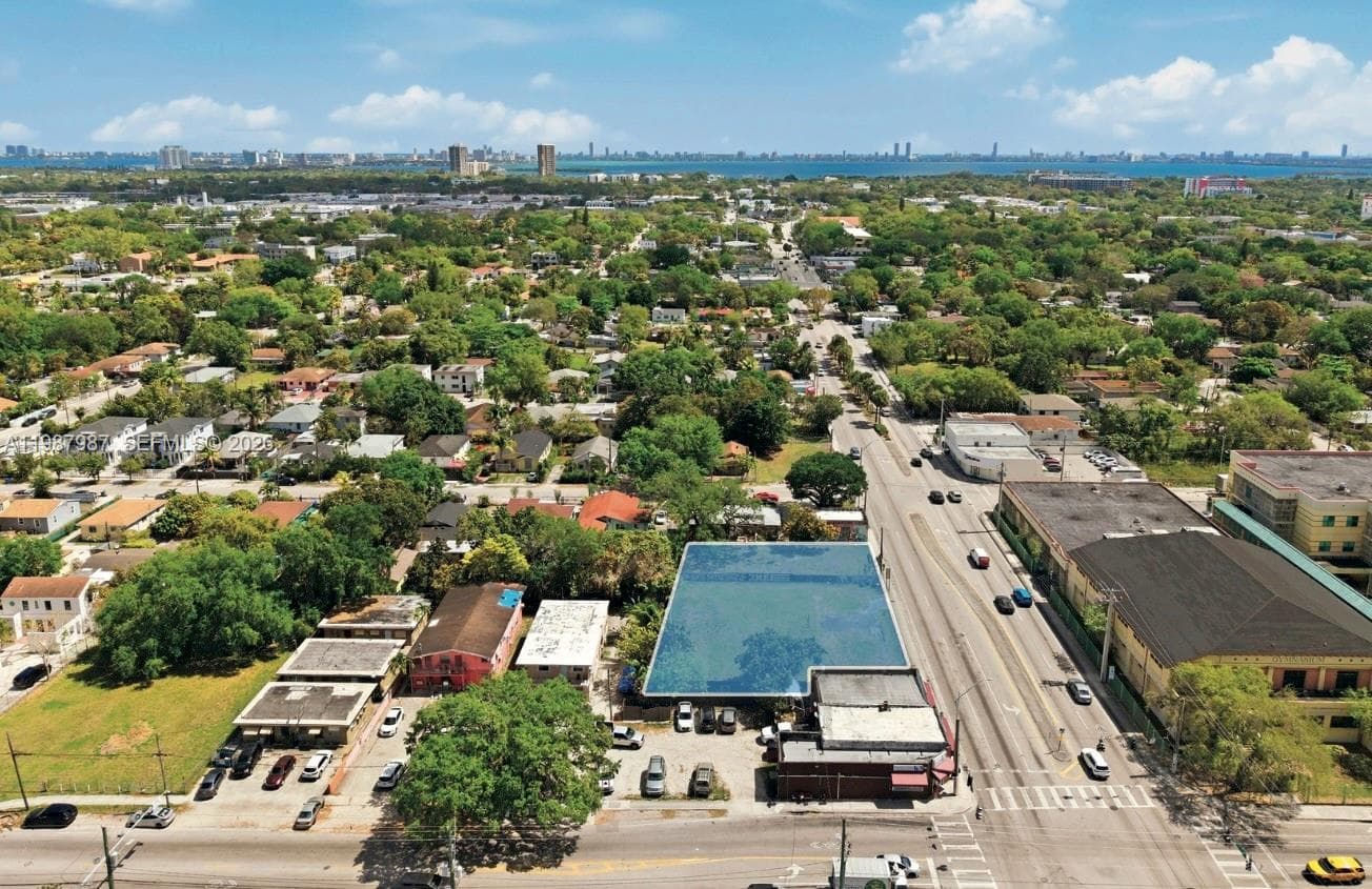 195 NW 62nd St, Miami FL 33150 — 1