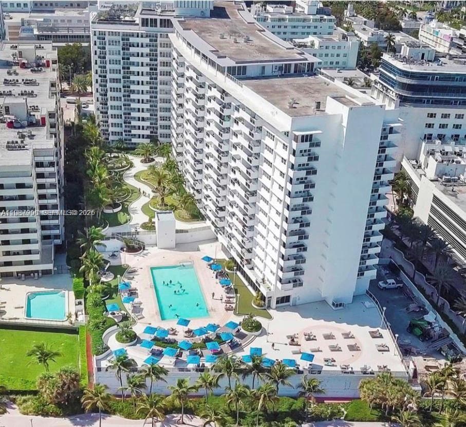 100 Lincoln Rd # 836, Miami Beach FL 33139 — 23